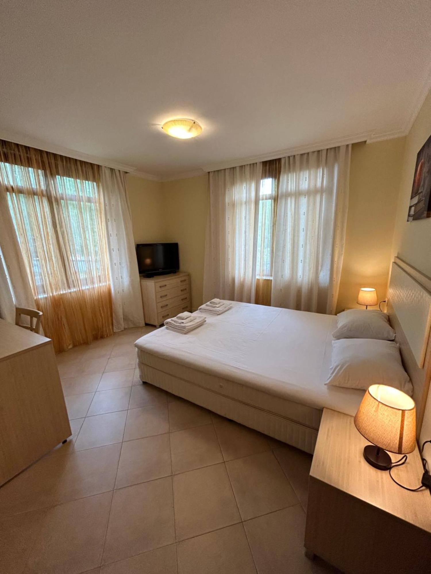 Quiet Apartment With Big Terrace In Santa Marina With Parking 소조폴 객실 사진
